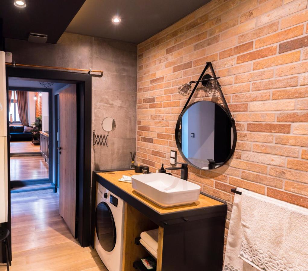 Apartament Podcienie Z Tarasem Bielsko-Biala Old Town Buitenkant foto